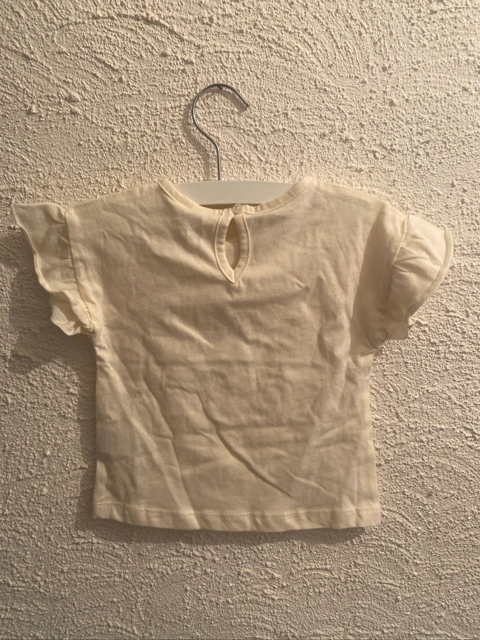 Tee shirt bebê novo com etiqueta (12 meses) – photo 3